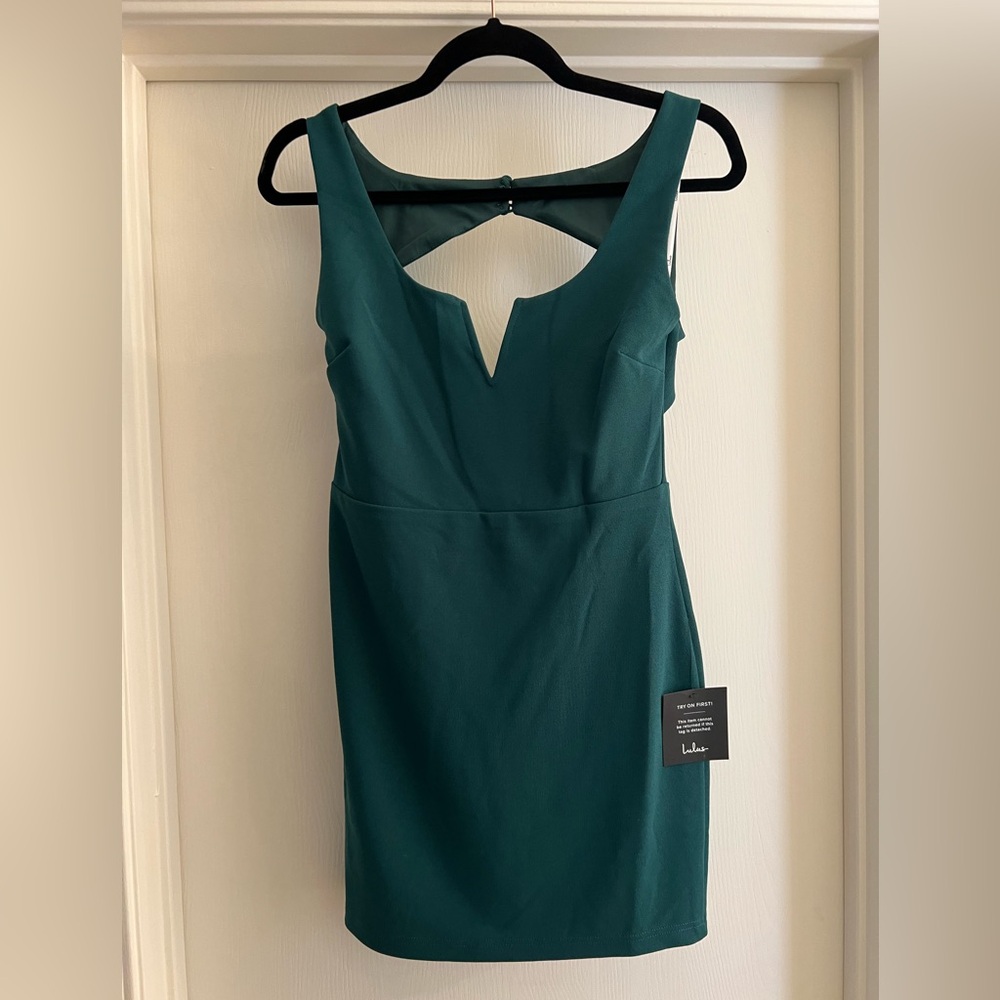 •NEW WITH TAGS• Green Lulu’s mini dress